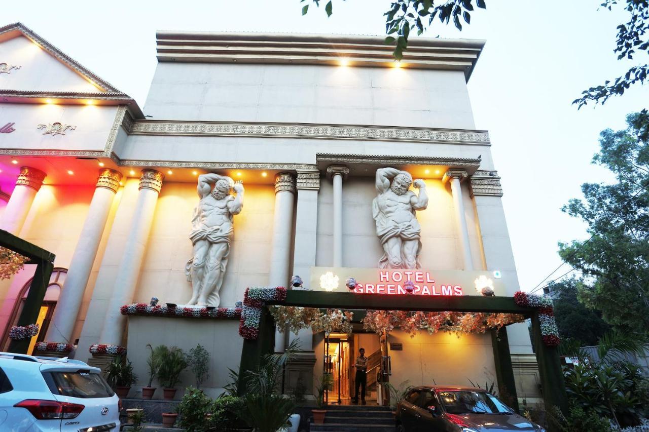 Capital O Green Palms Near Jhilmil Metro Station Hotel New Delhi Exterior photo